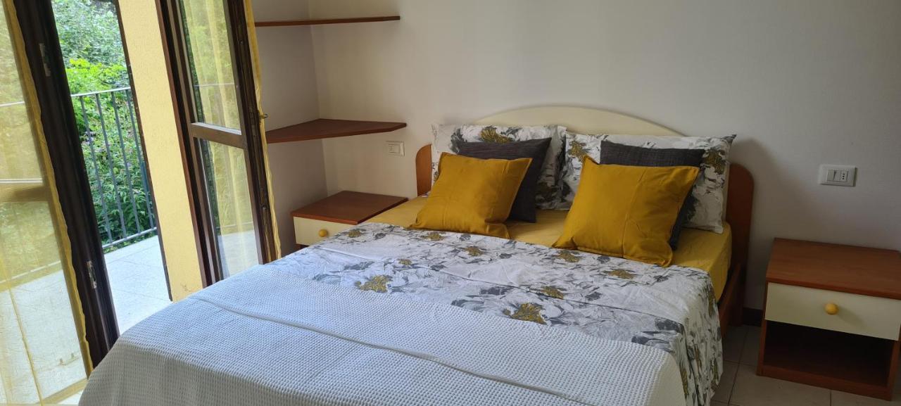 Casa Mirella - Appartamento Zona Bellagio Magreglio 外观 照片