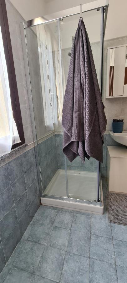 Casa Mirella - Appartamento Zona Bellagio Magreglio 外观 照片