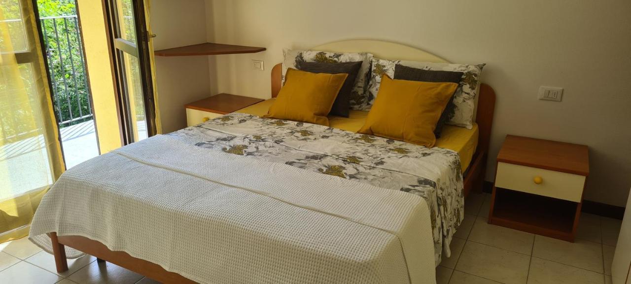Casa Mirella - Appartamento Zona Bellagio Magreglio 外观 照片