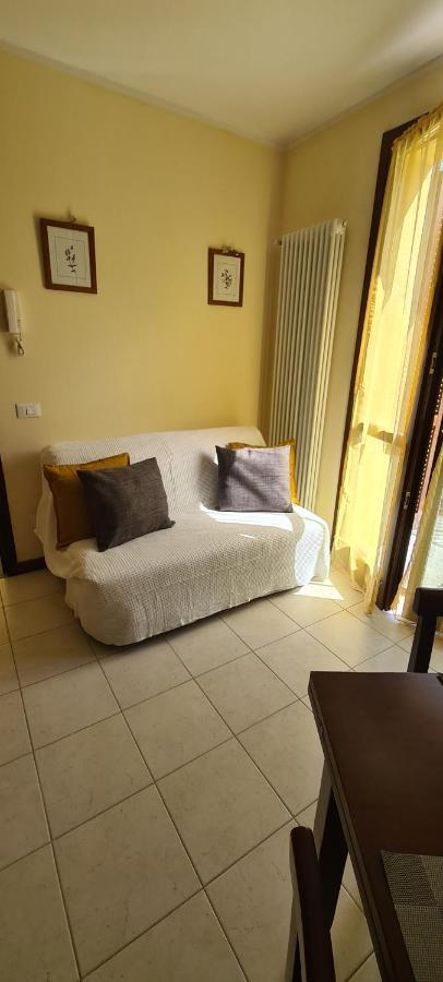 Casa Mirella - Appartamento Zona Bellagio Magreglio 外观 照片