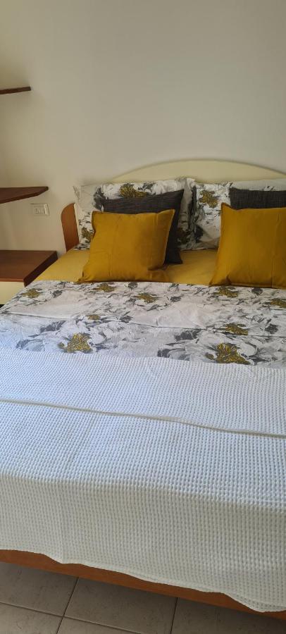 Casa Mirella - Appartamento Zona Bellagio Magreglio 外观 照片
