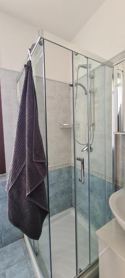 Casa Mirella - Appartamento Zona Bellagio Magreglio 外观 照片